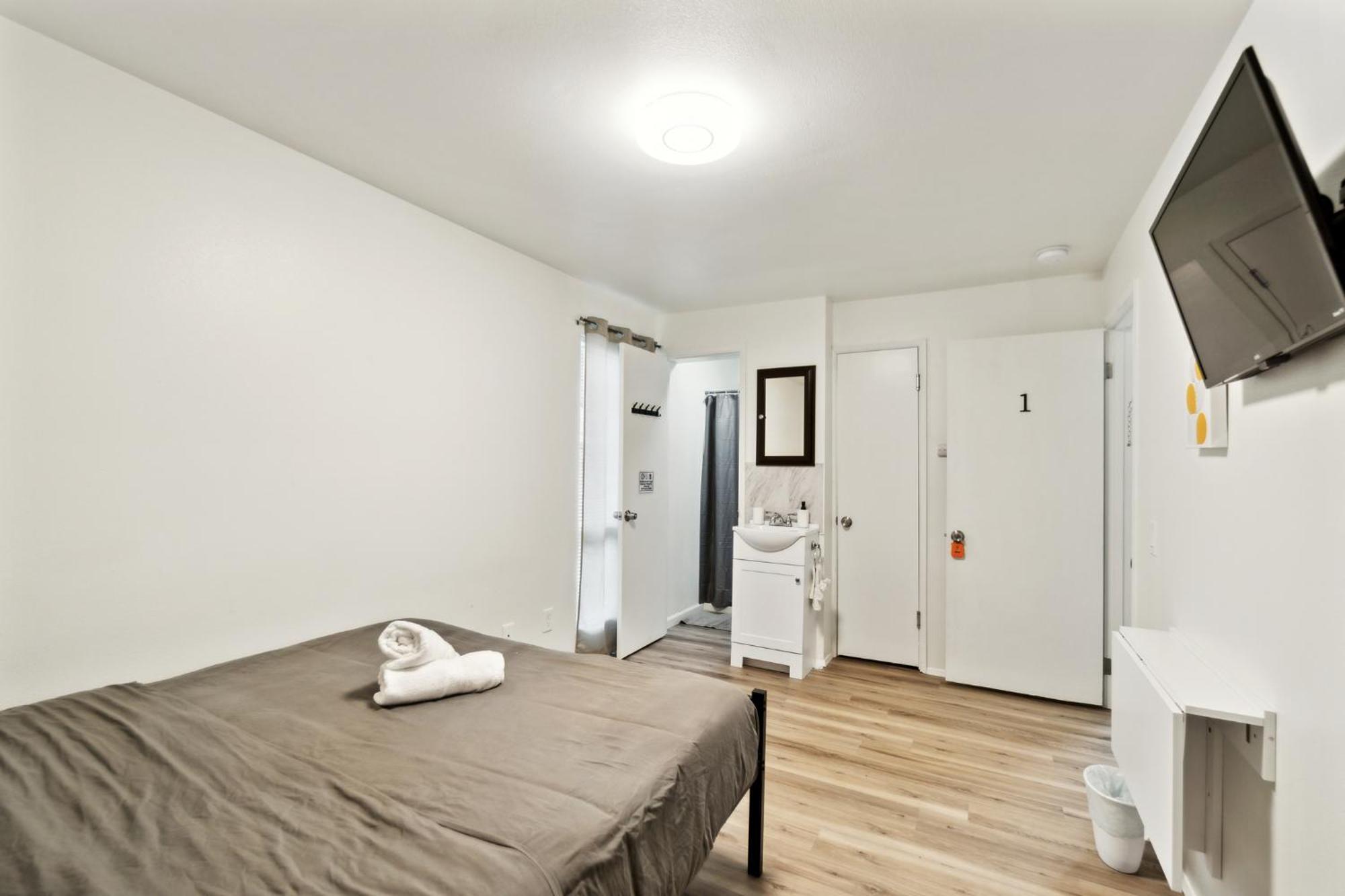 Central Bellevue House Екстер'єр фото